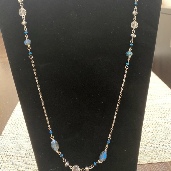 H: Sapphire Blue Necklace - Picture 2 of 9